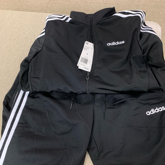 adidas Other - Adidas track suit sz small NWT